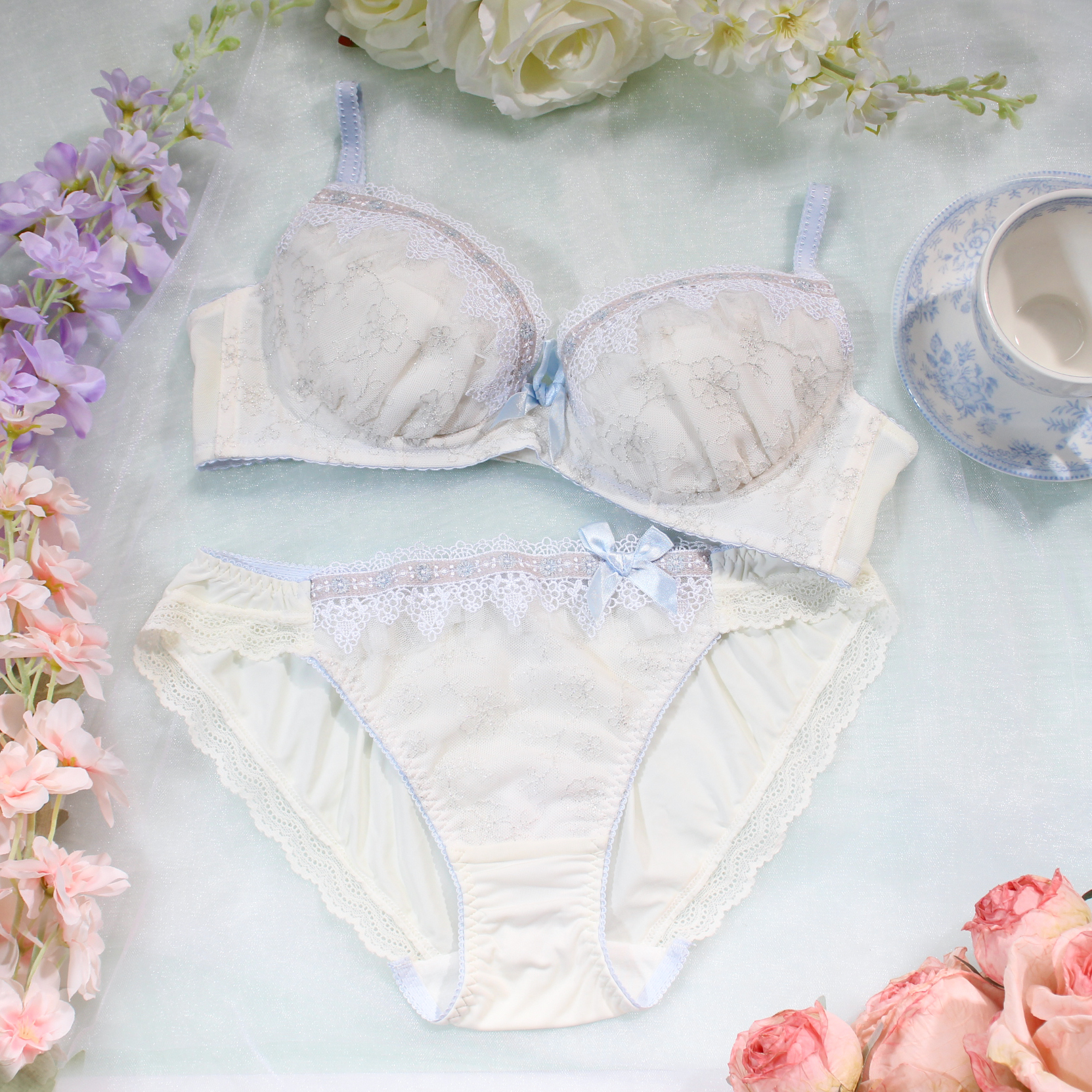 RisaMagli聚拢文胸少女内裤内衣薄2型圆盘大钢圈浅杯套装862