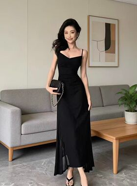 高级气质吊带连衣裙法式夏季新款小黑裙2026网纱修身显瘦长裙