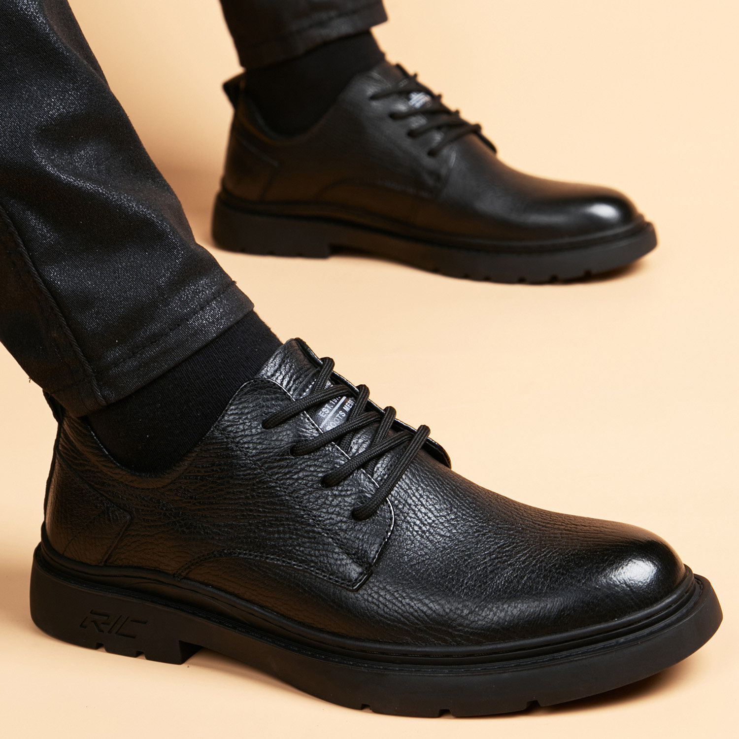 羊皮男士商务休闲皮鞋2025英伦秋季新款真皮透气软皮百搭德比鞋子,流行男鞋,休闲皮鞋,淘宝优惠券,粉丝福利购,淘宝优惠卷