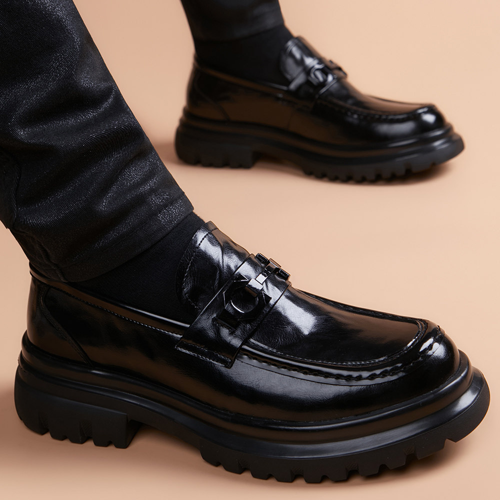 休闲皮鞋男款真皮透气增高商务英伦发泡轻底黑色厚底一脚蹬乐福鞋