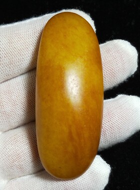 已售60.1克新疆和田玉洒金黄沁皮籽料原石天然无修无裂毛孔清晰