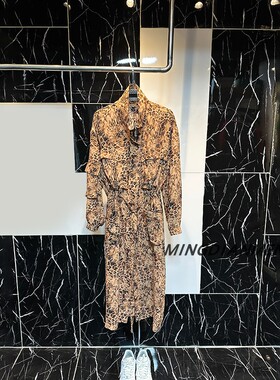 2026春秋流行单品年新款时尚修身豹纹风衣外套女款系带收腰防晒裙