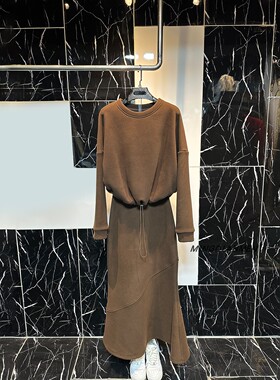 2026年新款美拉德精选美式复古套装咖色圆领上衣+半身裙两件套女