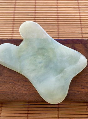 面部美容岫玉刮痧玉石眼部按摩背部淋巴全身经络玉石刮痧板面部