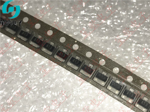 1SS220-T2B SOT23 丝印A13  70V 300mA 硅开关二极管全新进口原装