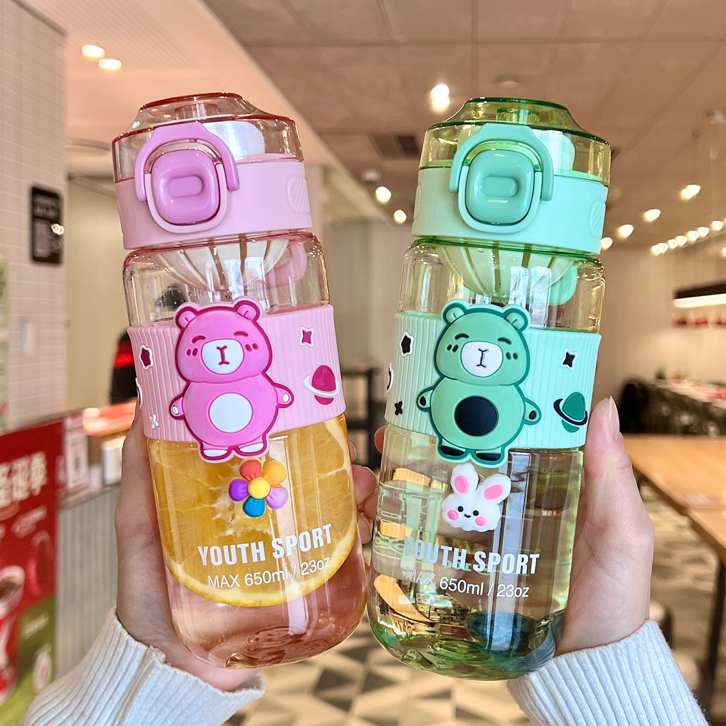 儿童水杯女孩高颜值泡茶杯耐热2025新款学生水壶上学专用直饮杯子