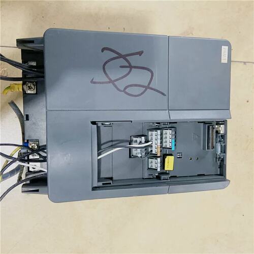 议价6SE6420-2AD27-5CA1M420 7.5KW变频器6SE6420-2UD27-5CA1