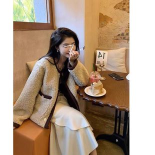 小香风羊羔毛短外套女2025秋冬新款 撞色皮毛一体包暖夹克上衣 韩版