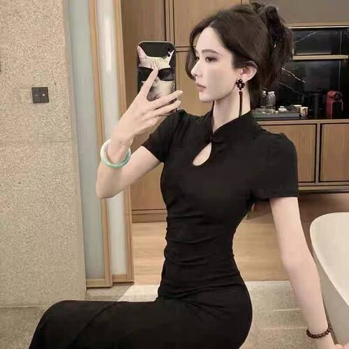 新中式国风暗花改良旗袍女夏季收腰显瘦连衣裙盘扣设计包臀鱼尾裙