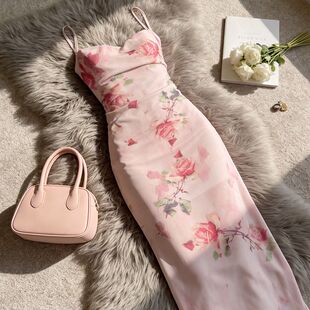 纯欲性感显瘦包臀中长裙碎花吊带连衣裙女夏季甜辣妹复古开叉裙子