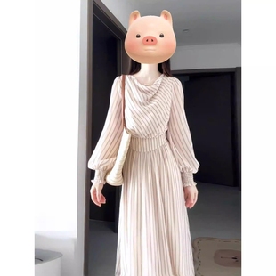 早秋季 连衣裙子女新款 大方得体绝美收腰长裙 荡领条纹长袖 法式