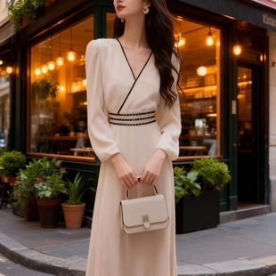 小香风白色雪纺连衣裙2025早春海边度假风法式 超仙仙女收腰长裙子