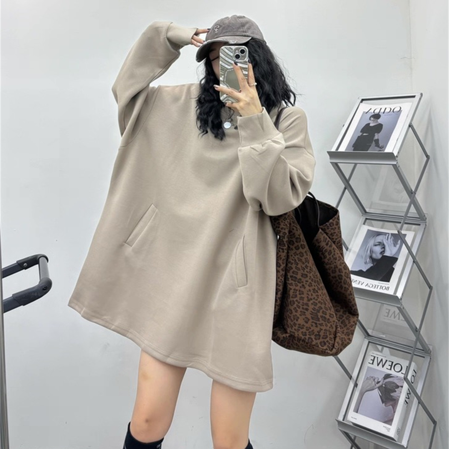 秋冬季大码显瘦口袋卫衣女