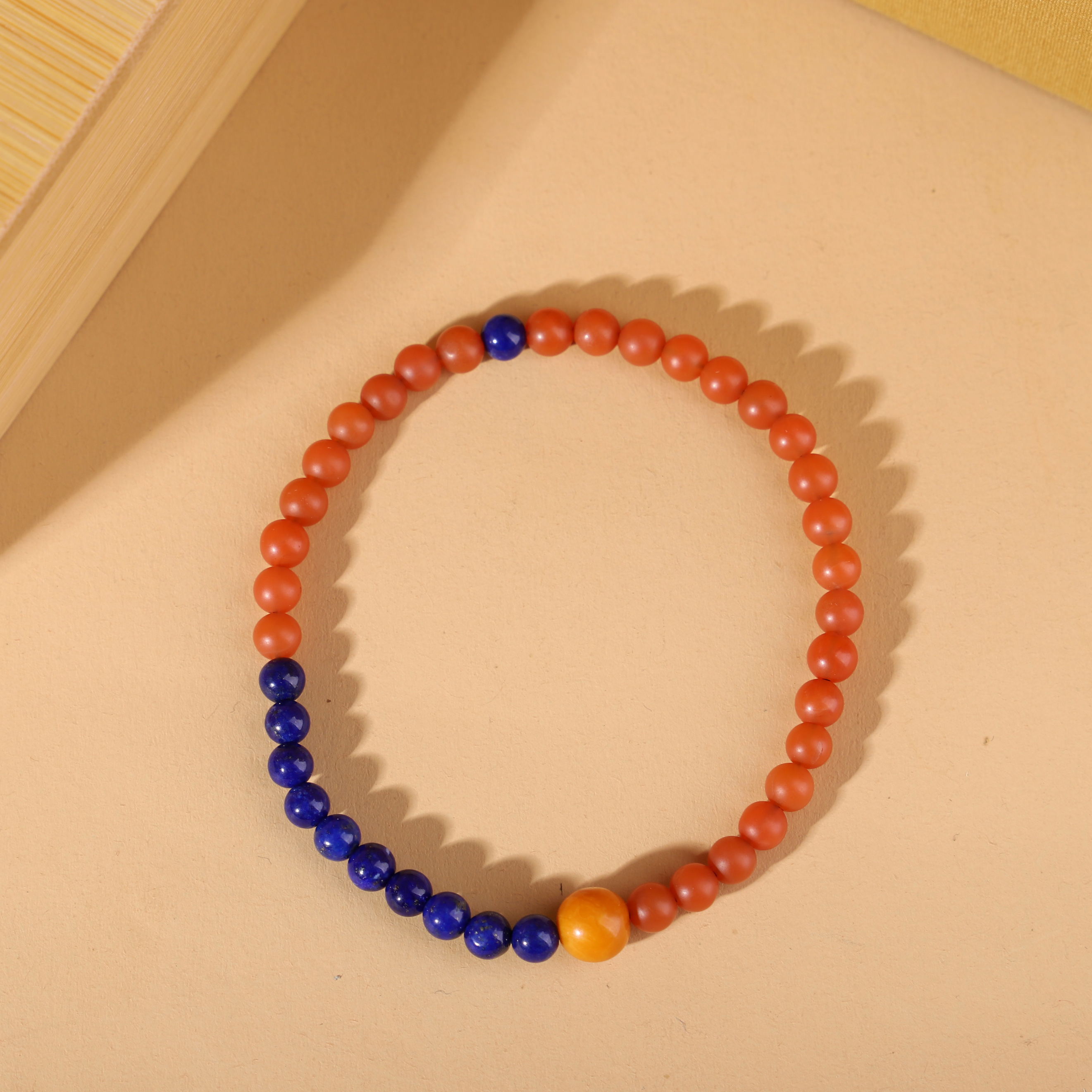 保山南红圆珠小米珠手链搭配青金