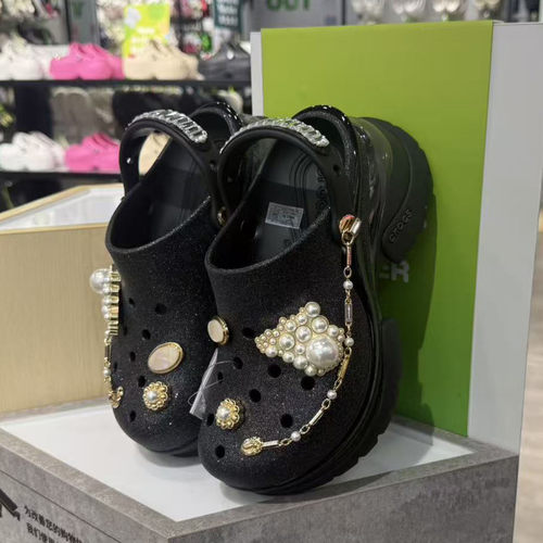 卡骆驰复古海豚沙滩洞洞鞋Crocs