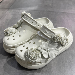 Crocs洞洞鞋卡骆驰白鹿同款经典泡芙云朵花束女鞋沙滩凉鞋211448