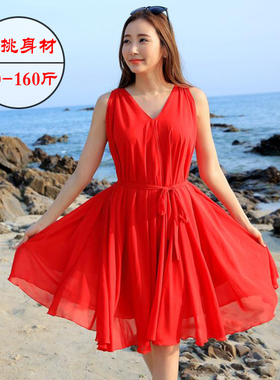 2020新款夏季v领中长款显瘦无袖连衣裙大码红色海边沙滩度假裙仙