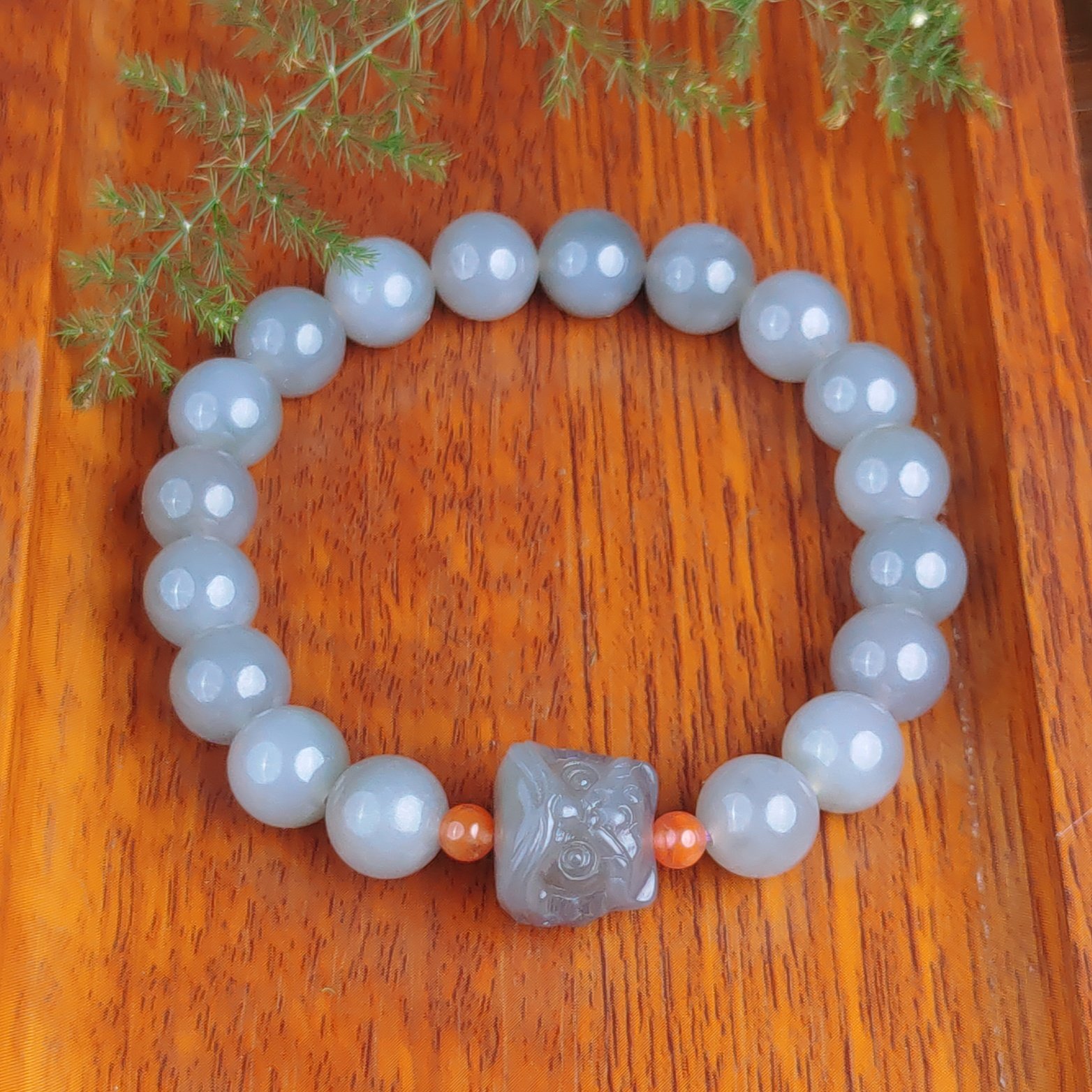 和田玉醒狮烟紫玉手串