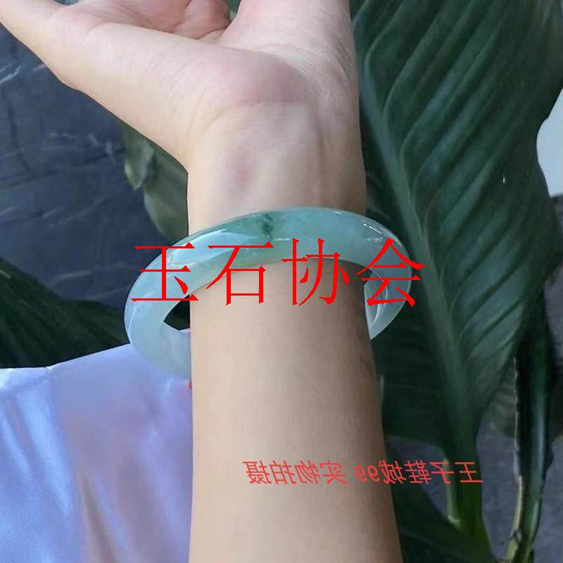 翡翠色手镯女款处理冰种玉女缅甸小众正圈老坑透亮油青飘花冰糯种