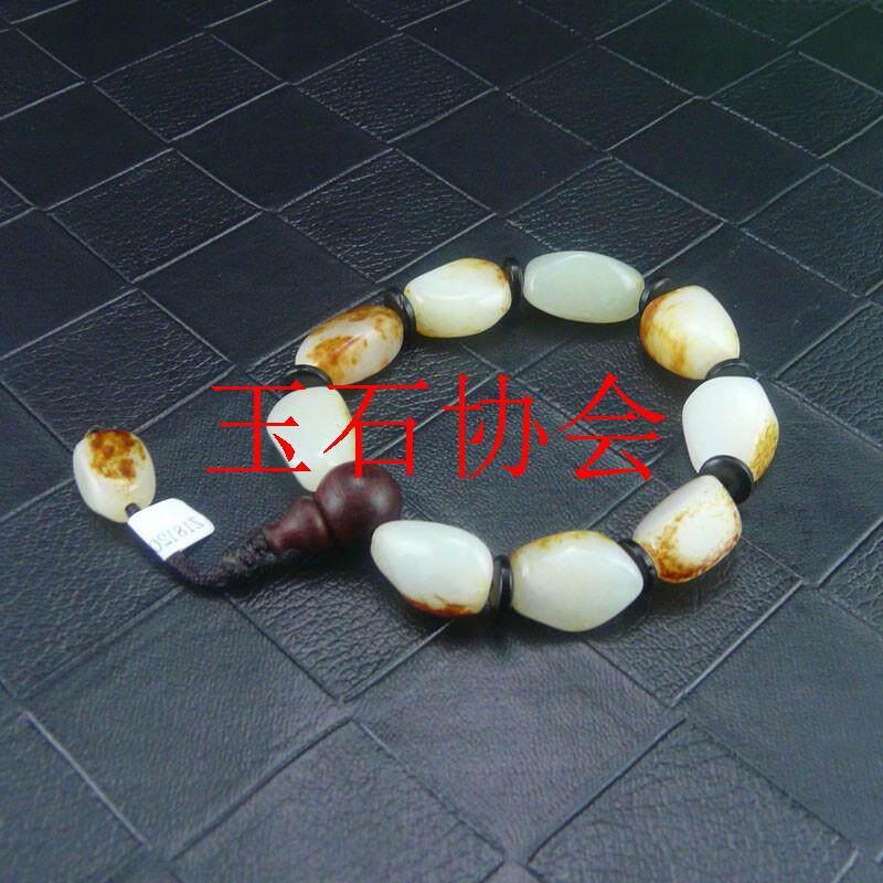 新疆和田玉手链籽料原石手串男女款沁红皮羊脂级白玉佛头随形手串