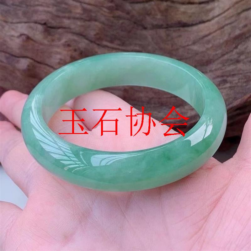 缅甸翡翠色手镯冰糯种豆绿飘绿花翡翠色正圈玉镯子女款贵妃镯优雅