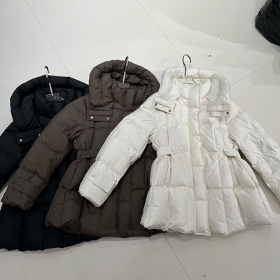 小个子黑色连帽鸭绒外套2025秋冬女装修身收腰显瘦中长款羽绒服女