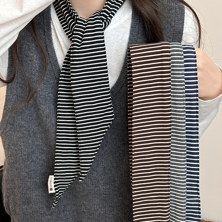 文艺风黑白条纹长条围巾女秋冬保暖气质韩版百搭围脖搭配衣服配饰