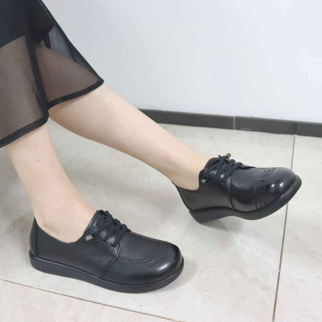 母后女鞋品牌正品春秋季新款真皮软底软面舒适百搭中老年妈妈单鞋