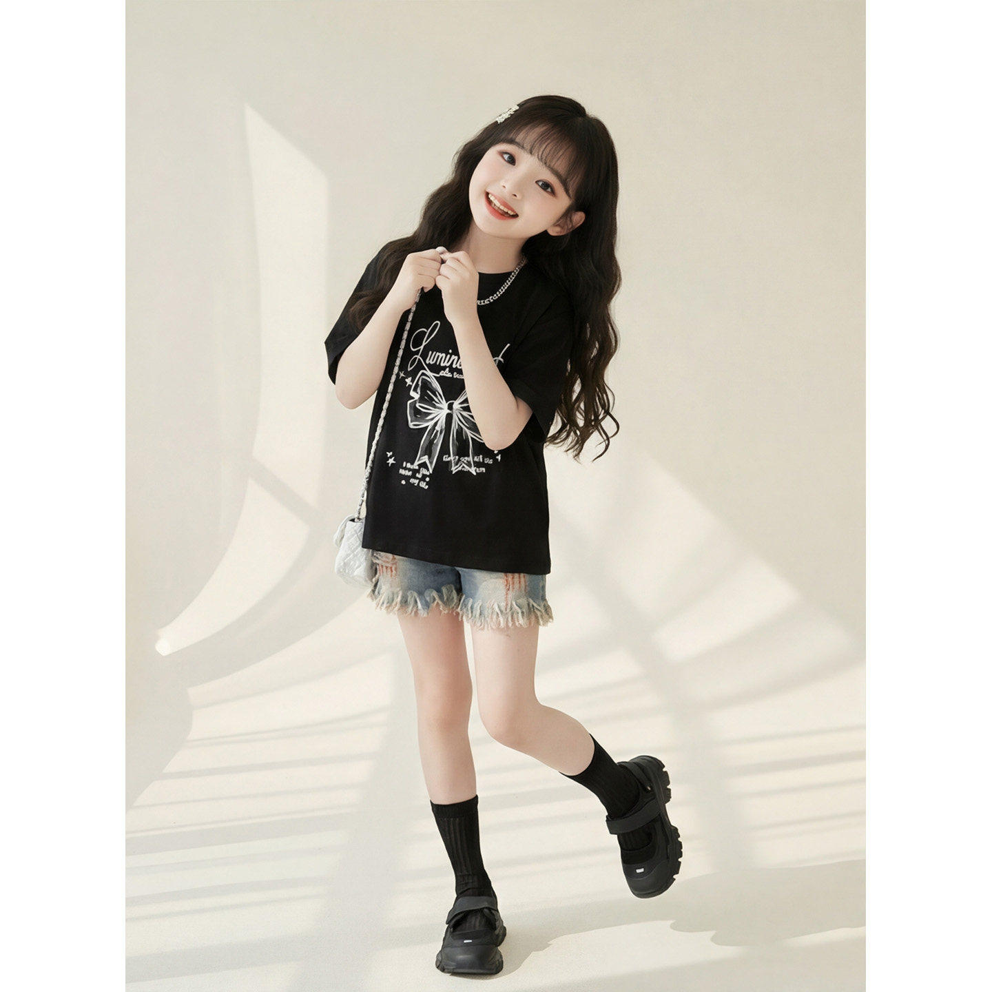 女童短袖t恤夏季2026新款女大童夏天黑色上衣初中生女孩夏装衣服