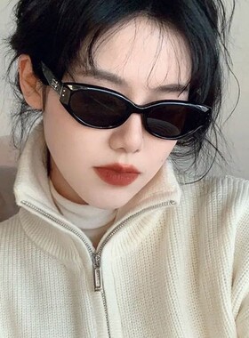 美式复古窄框墨镜高遮光深色镜片通勤自驾海边游玩防紫外线太阳镜