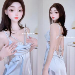 美背设计椰云奶盖睡裙缎面蕾丝