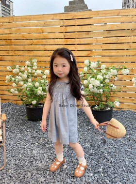 Baby Dino定制款女童牛仔色棉质胸前打揽绣花薄荷蓝连衣裙