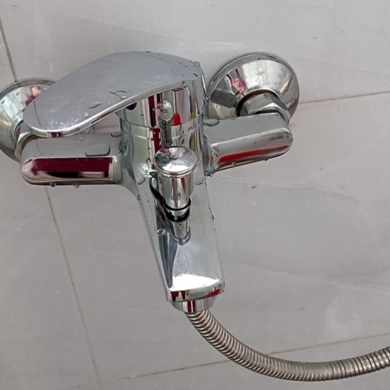 通用全铜淋浴龙头花洒套装三联入墙暗装混水阀家用冷热浴缸水龙头