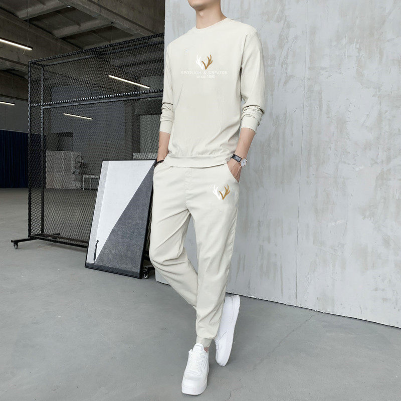 长袖t恤男生秋季新款男士套装搭配帅气百搭青少年宽松运动休闲裤