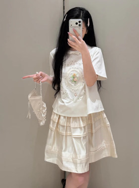 深圳南油女装夏简约甜美娃娃领蝴蝶结镂空刺绣钉珠短袖T恤上衣女
