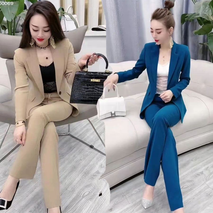 红色小西装职业套装女2022年春秋季新款气质名媛休闲微喇裤两件套,女装/女士精品,时尚套装,淘宝优惠券,粉丝福利购,淘宝优惠卷