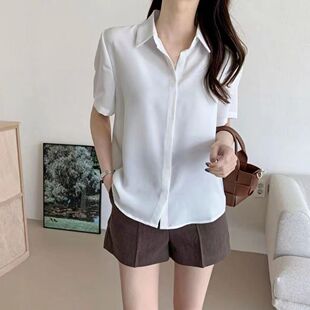 小个子通勤风白色短袖衬衫女简单POLO领纽扣直筒高级感气质夏薄款
