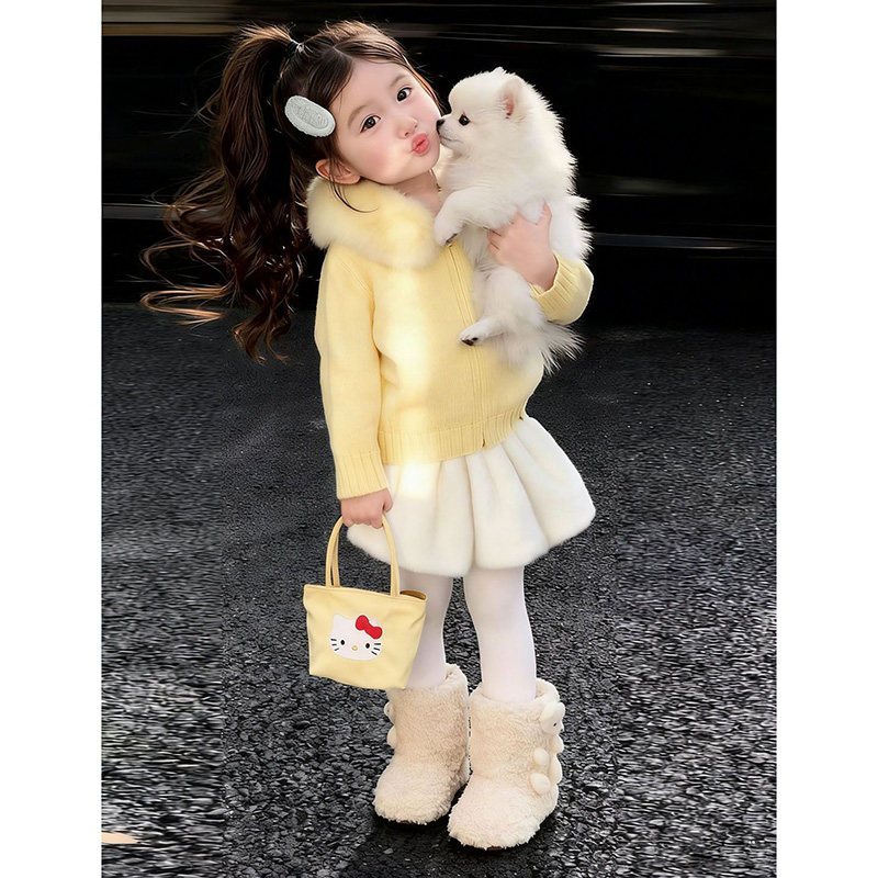 韩版女童2025冬季新款奶黄色毛领连帽拉链毛衣外套女孩毛绒半身裙