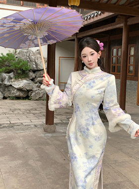 Mimo dk新中式国风厚款针织提花毛毛秋冬旗袍 清宫白羽紫花旗袍