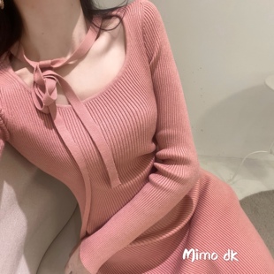 Mimo 打底针织连衣裙方领毛衣显瘦长裙 dk极简系列战裙秋冬修身