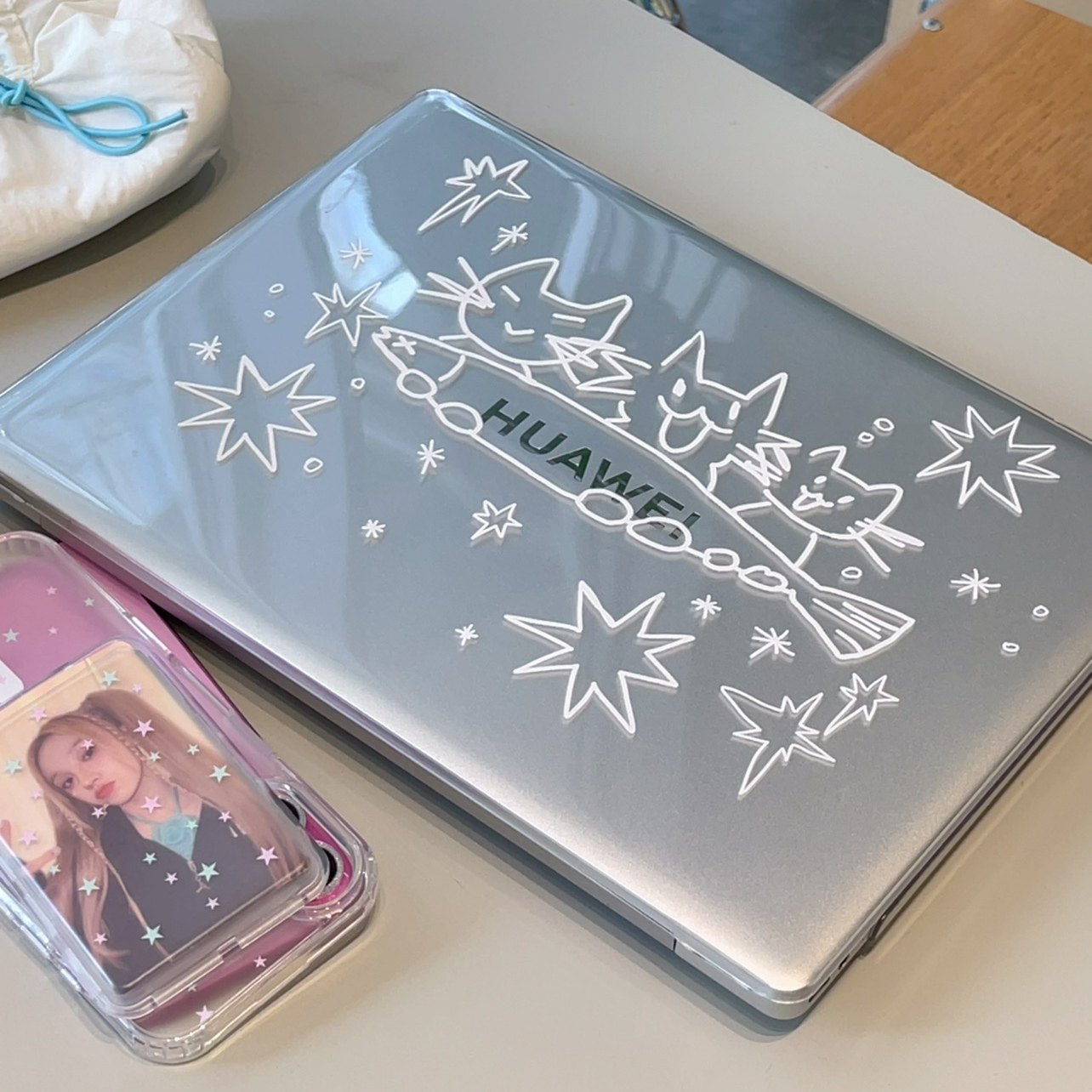 汪三岁原创「摸鱼」适用华为深灰色matebook笔记本保护壳2025年Ultra电脑保护套2024款d16/d14电脑壳