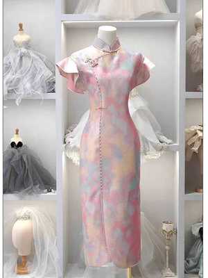 精致粉色改良旗袍高端早春新款