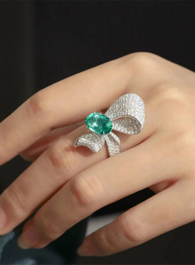 tiktok抖音直播热卖欧美彩宝高级感祖母绿蝴蝶结戒指女开口百搭款
