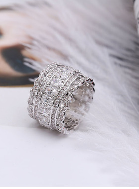 欧美锆石蕾丝冷淡风女