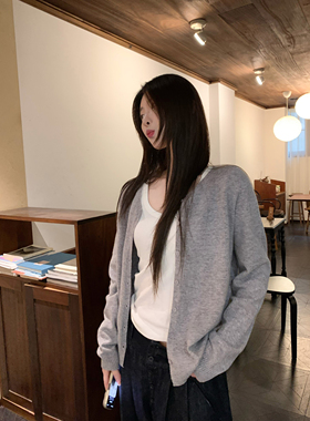 HVIVI 3.23/20:00 春季新款灰色简约100棉羊毛透气针织开衫女款