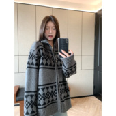 HVIVI 复古费尔岛提花高领毛衣女秋冬宽松休闲撞色针织开衫 外套