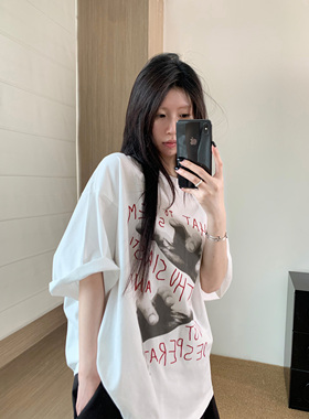 HVIVI复古手掌印花男友短袖T恤女夏季2025新款美式宽松圆领上衣