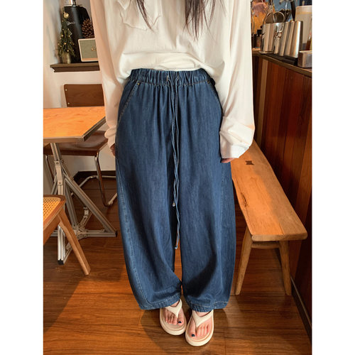 抽绳松紧腰宽松阔腿牛仔裤