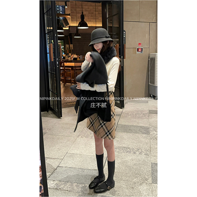 Ninipink自制古早感格纹半身裙