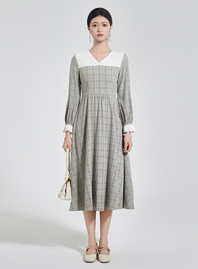 固执新款女复古v领花边拼接高腰格子连衣裙40201LQ05122